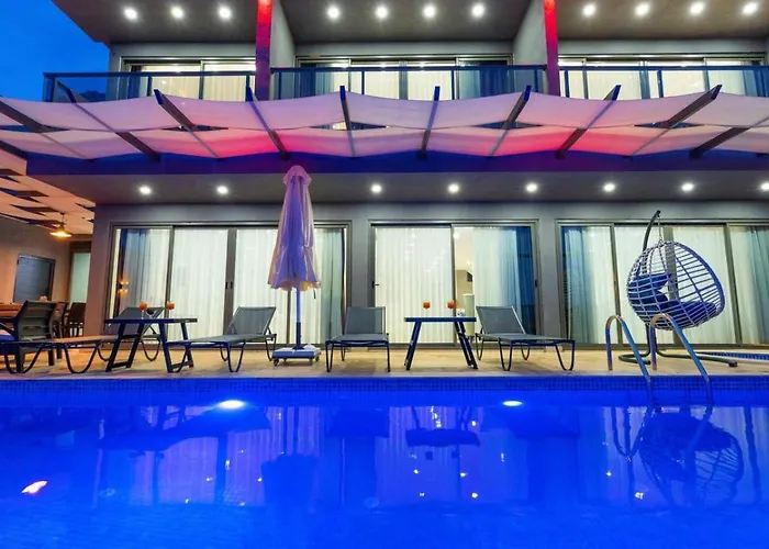 Vila Luxury 5 Bedroom With Private Pool And Jacuzzi *