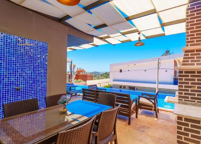 Vila Luxury 5 Bedroom With Private Pool And Jacuzzi