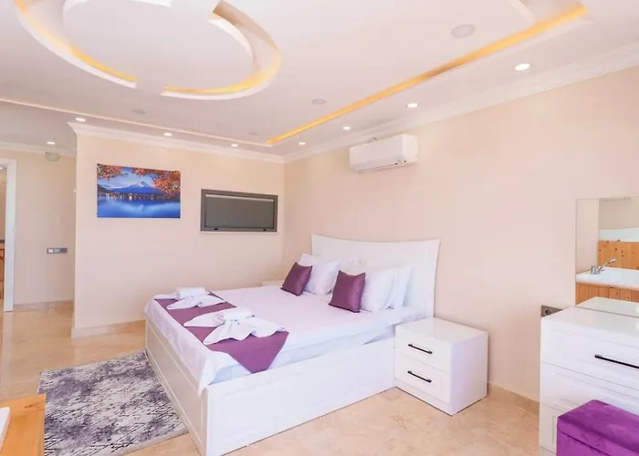 Vila Luxury 5 Bedroom With Private Pool And Jacuzzi Kalkan