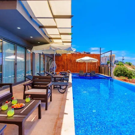וילה Luxury 5 Bedroom With Private Pool And Jacuzzi קלקן