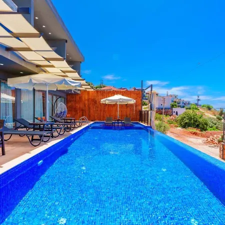 Luxury 5 Bedroom With Private Pool And Jacuzzi Kalkan
