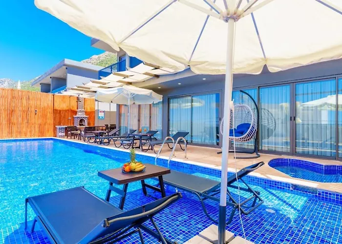 Luxury 5 Bedroom With Private Pool And Jacuzzi * 卡尔坎